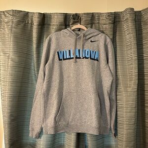 Nike Villanova Logo Hoodie. Color: Grey. Size: M.